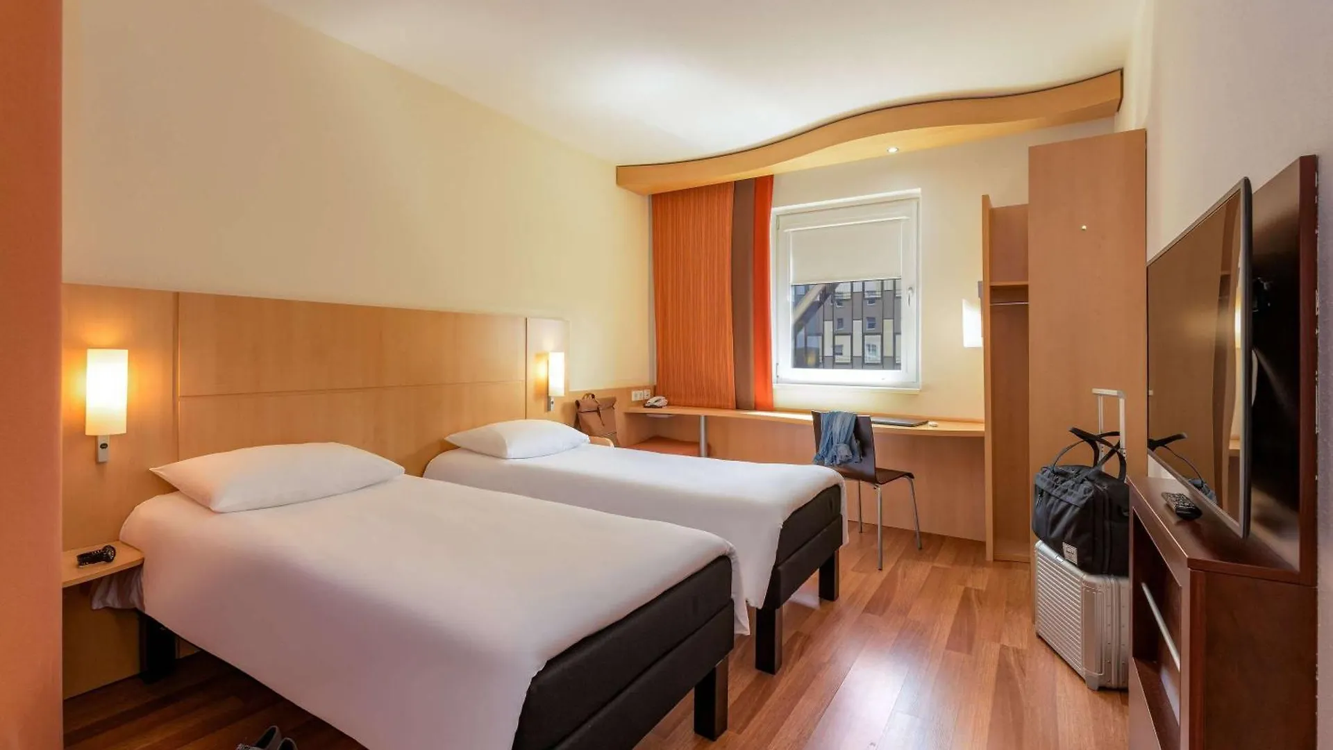 Ibis Stuttgart Airport Messe Hotel Leinfelden-Echterdingen