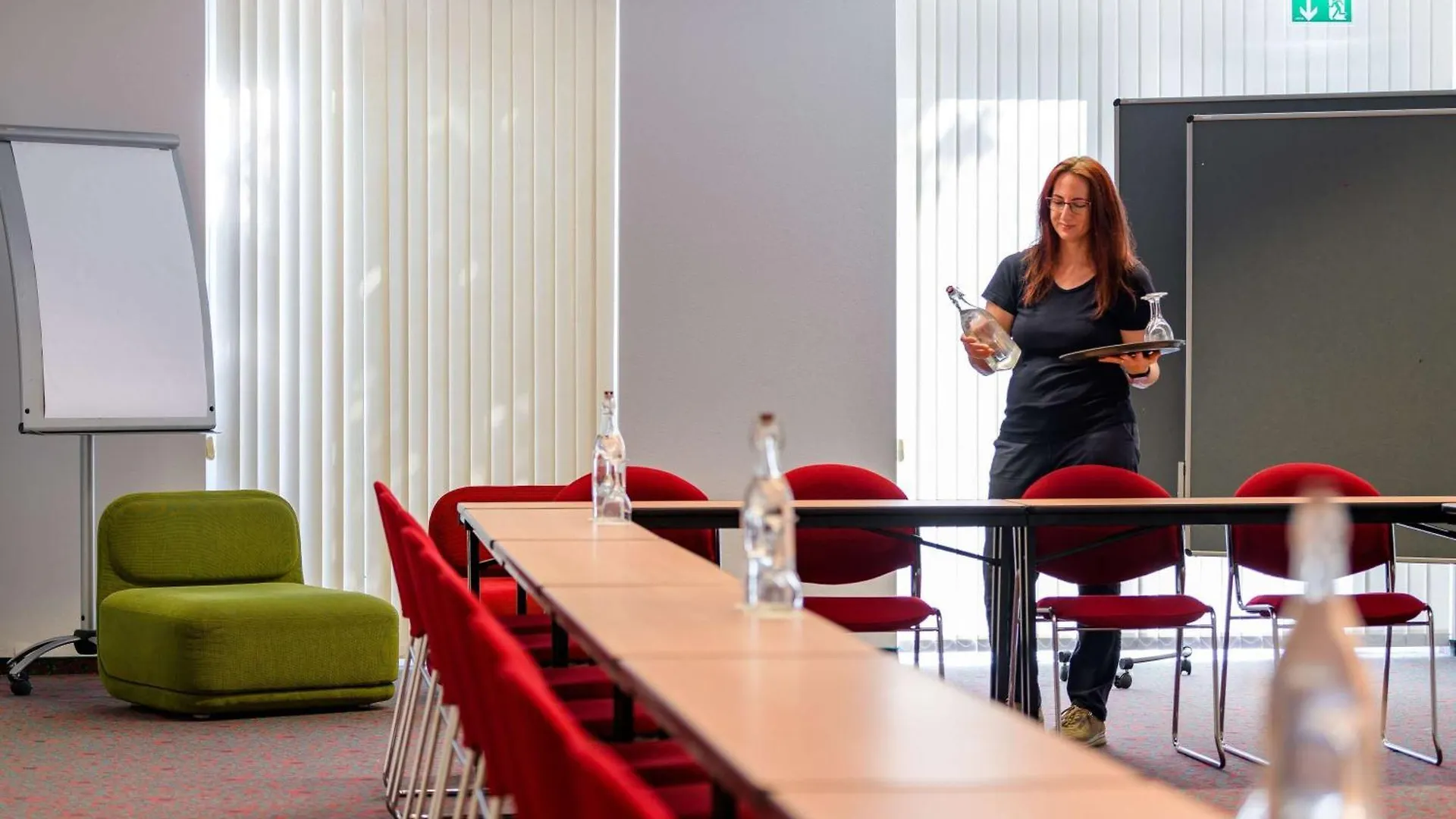 Ibis Stuttgart Airport Messe Hotel Leinfelden-Echterdingen 2*,  Germany