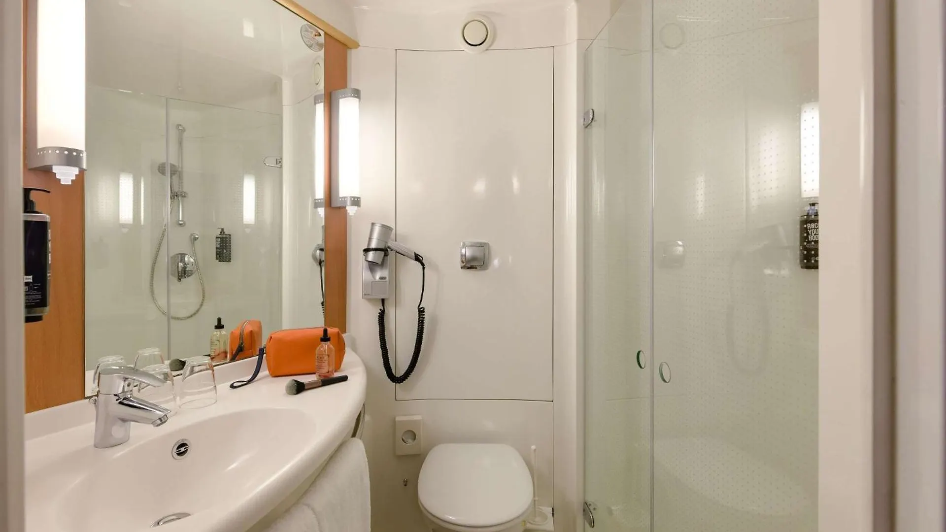 Ibis Stuttgart Airport Messe Hotel Leinfelden-Echterdingen
